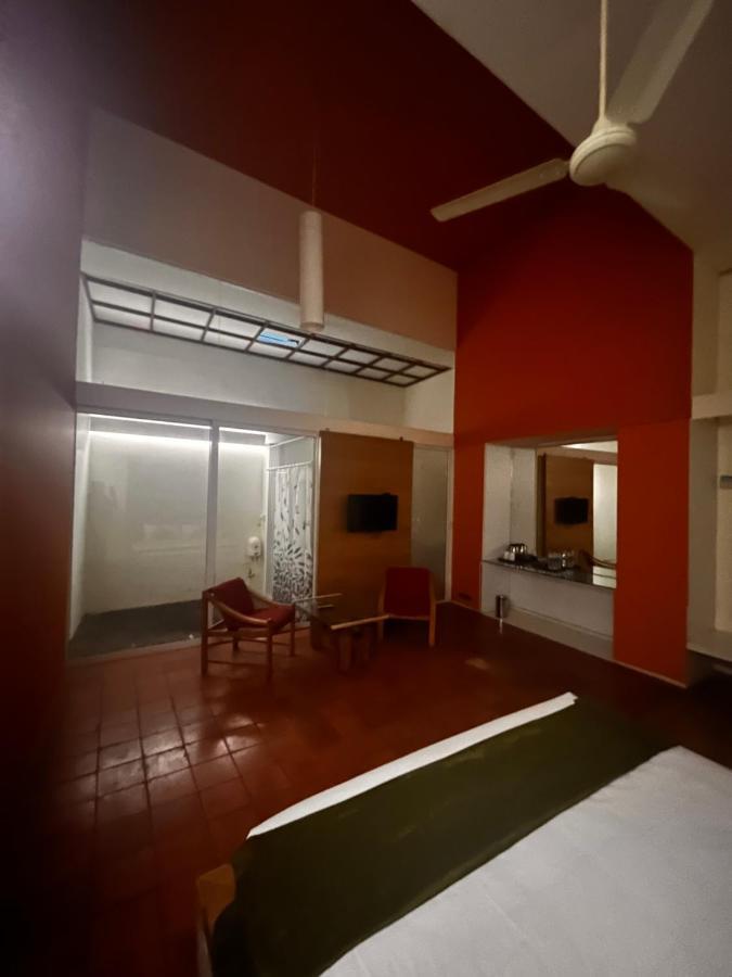 Presidency Artotel, Kochi Extérieur photo