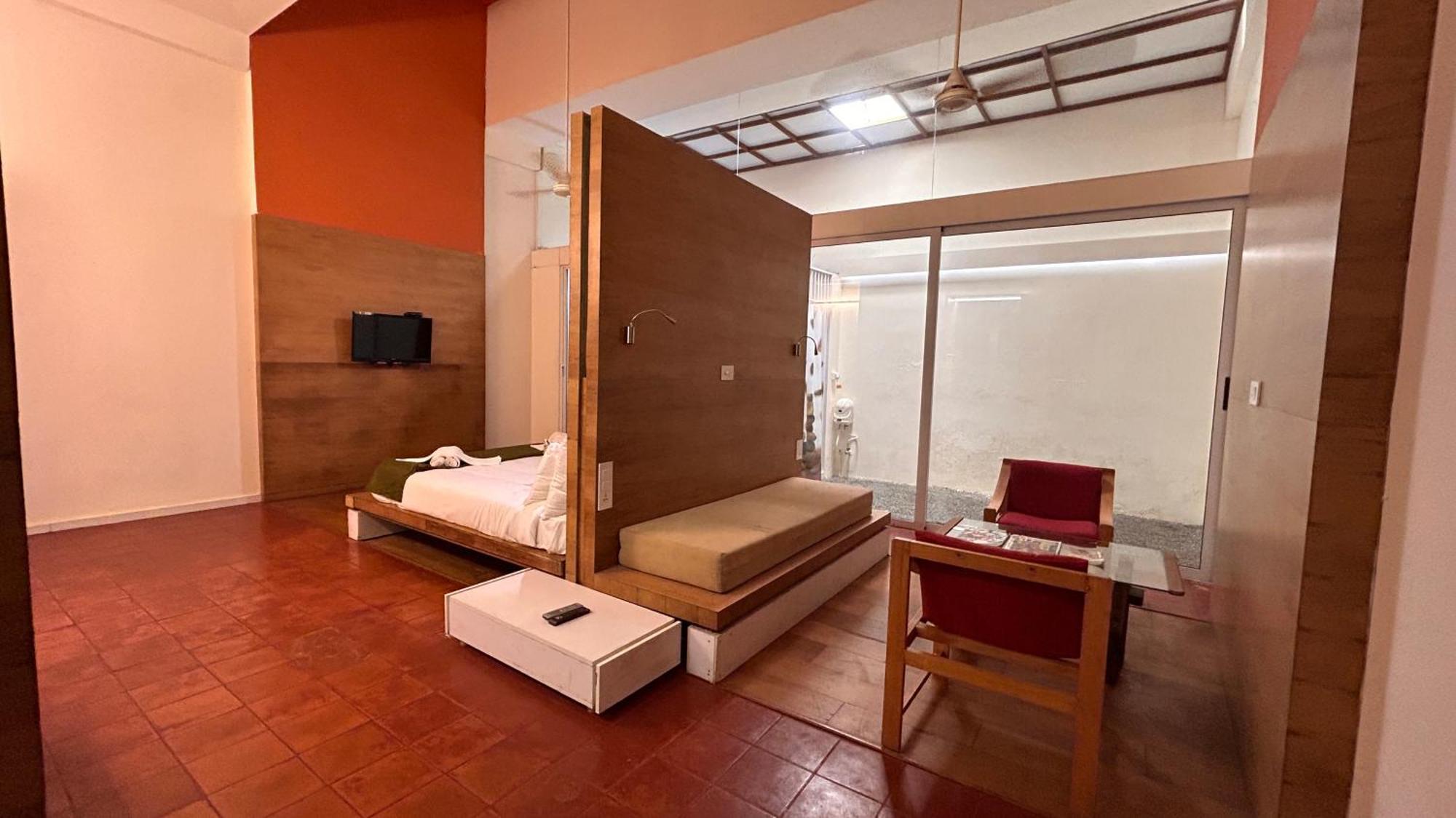 Presidency Artotel, Kochi Extérieur photo